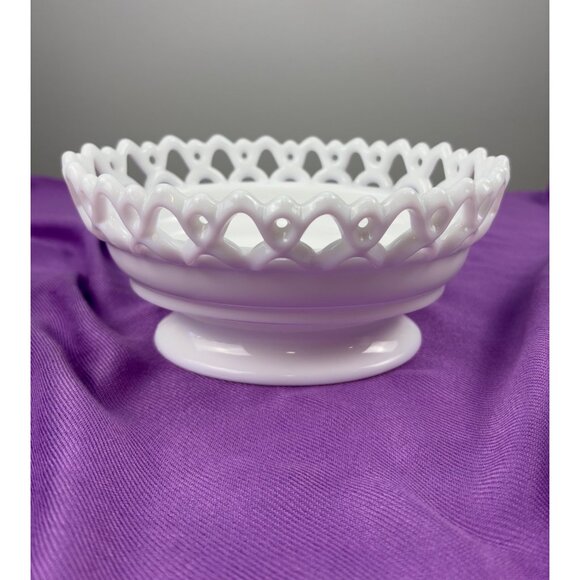 Vintage Imperial Milk Glass Rooster on Nest Dish Open Lattice Edge Bowl Farm - Picture 2 of 13